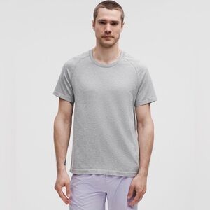 lululemon athletica Light Gray Short Sleeve Tee